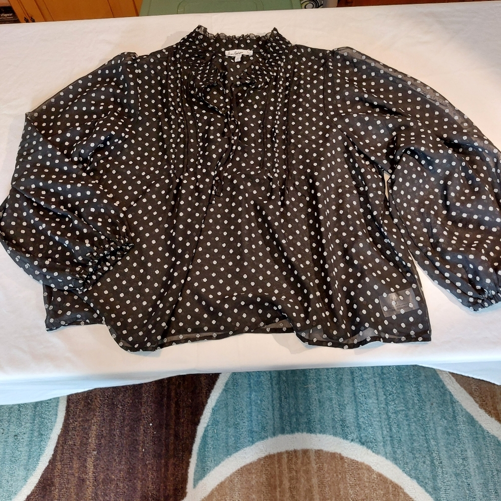 Sam Edelman Vermont Vintage Ruffle Collared V-Neckline Blouse XL EUC Black And W - Picture 12 of 13